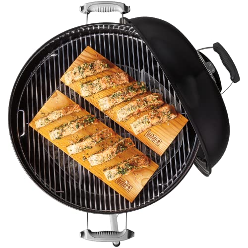 Weber Classic Kettle Holzkohlegrill, Ø 47cm Grillfäche, BBQ Grill mit porzellanemaillierten Deckel & Kessel, Deckelthermometer, Dreibein-Ständer & Räder, verchromter Grillrost - Schwarz (1241304) – Bild 12