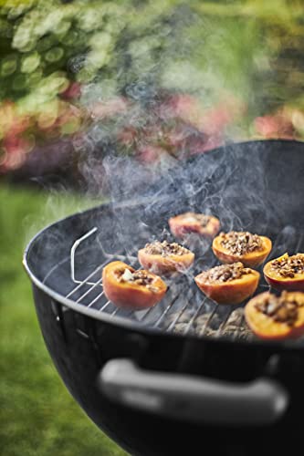 Weber Classic Kettle Holzkohlegrill/Porzellanemaillierter Deckel und Kessel, 57 cm Grillfläche, One-Touch-Reinigungssystem, Deckelthermometer, Dreibein-Ständer und Räder, Schwarz – Bild 12