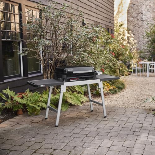 Weber Slate GP 56cm Premium Plancha Grill / 2 Brenner, Gleichmäßige Hitze bis zum Rand, Bis zu 260 °C, Porzellanemaillierte Antihaft-Grillfläche (56 x 41 cm), Höhenverstellbare Füße, Schwarz – Bild 2