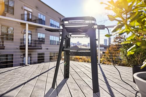 Weber Lumin Compact Tragbarer Kompakter Elektrogrill mit Stand/Anbraten, Räuchern, Dämpfen, Kochen und Warmhalten, Bis zu 315 °C, Porzellanemaillierte Gusseisenroste, 43 x 32 cm Grillfläche, Schwarz – Bild 4