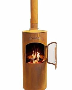 BonFeu BonGiano LP Rost - Terrassenofen - Feuerstelle mit Funkenschutz - Feuersäule Outdoor - Terrassenkamin mit Grillrost - Gartenofen aus hochwertigem Cortenstahl - 30x30x153cm