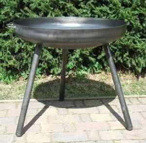 Czaja Stanzteile Feuerschale Berlin Ø 80 cm, hohe Feuerstelle aus 2,5mm Stahl für den Garten