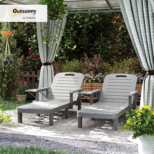 Outsunny 2er Set Sonnenliege Gartenliege mit Seitentisch Holzoptik Liegestuhl mit 5-Fach verstellbare Rückenlehne, wetterfeste Gartenstuhl bis 120 kg belast, für Garten Outdoor Strand, Dunkelgrau – Bild 2