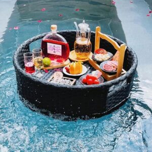 Deluxe Schwimmtablett Für Pool Und Strand,Handgewebtes Rattan-Design,Integrierter Schaum,Mit Robusten Griffen Und Rostfreiem Aluminiumrahmen,Wasserabweisend Und Pflegeleicht 60*60-Black