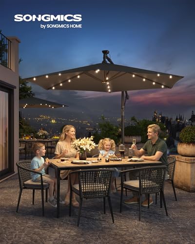 SONGMICS Sonnenschirm mit LED-Solar-Beleuchtung, Ampelschirm 300 cm d, 32 LED-Lämpchen, mit Ständer, Sonnenschutz Balkon, Balkonschirm, UPF 50 , mit Kurbel, Terrasse, Garten, grau GPU118G01 – Bild 2